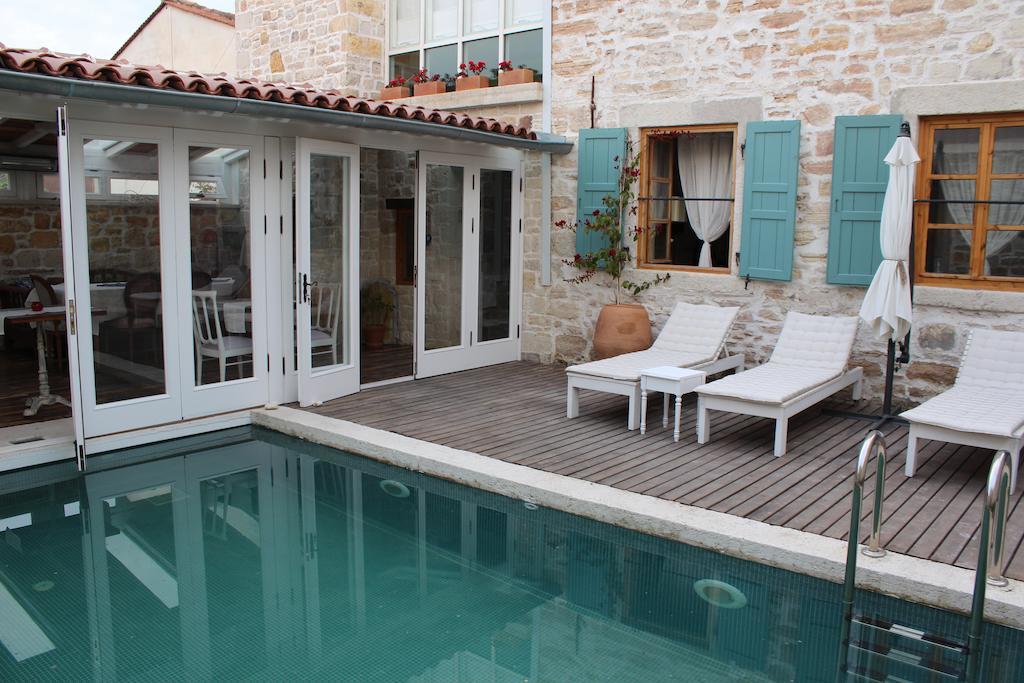Eski Tas Hotel Çeşme Esterno foto