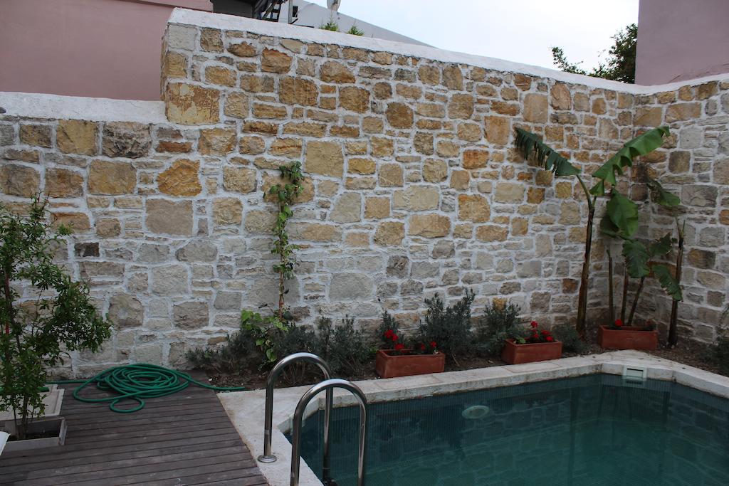 Eski Tas Hotel Çeşme Esterno foto