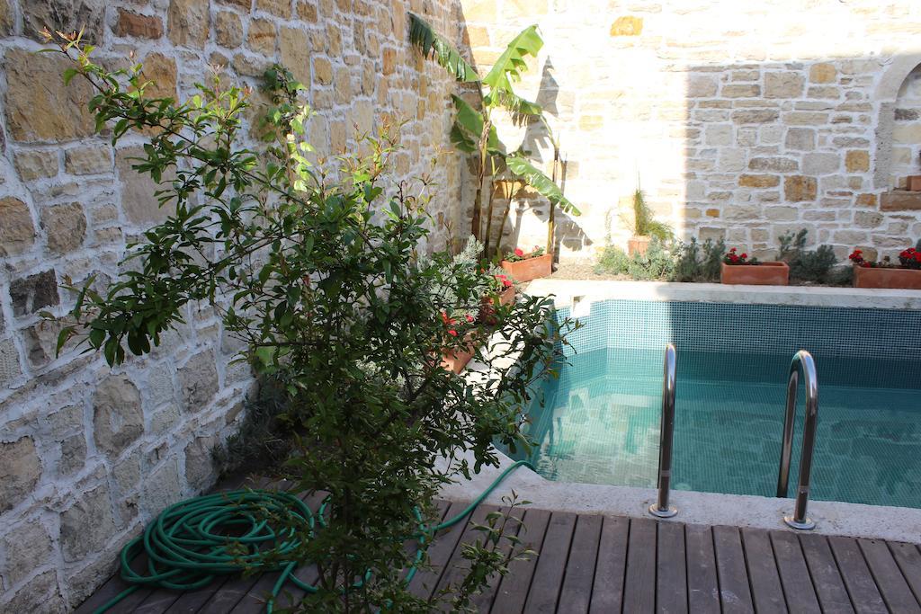 Eski Tas Hotel Çeşme Esterno foto