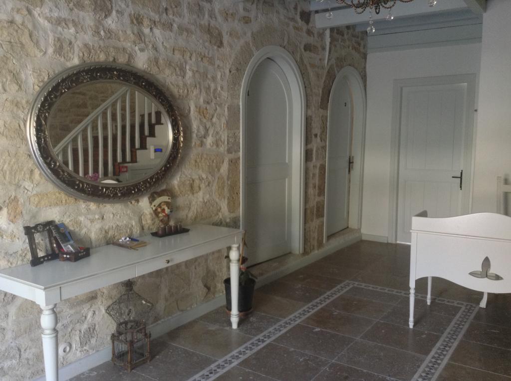 Eski Tas Hotel Çeşme Esterno foto