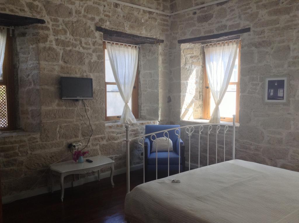 Eski Tas Hotel Çeşme Camera foto